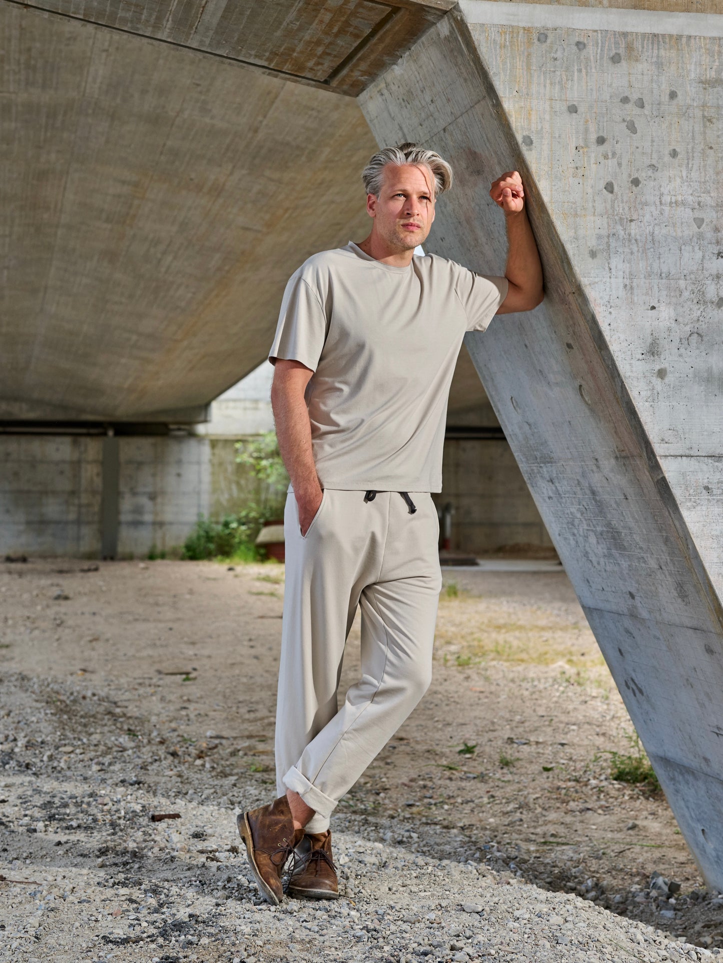 Herren T-Shirt V-NECK 1018C kit