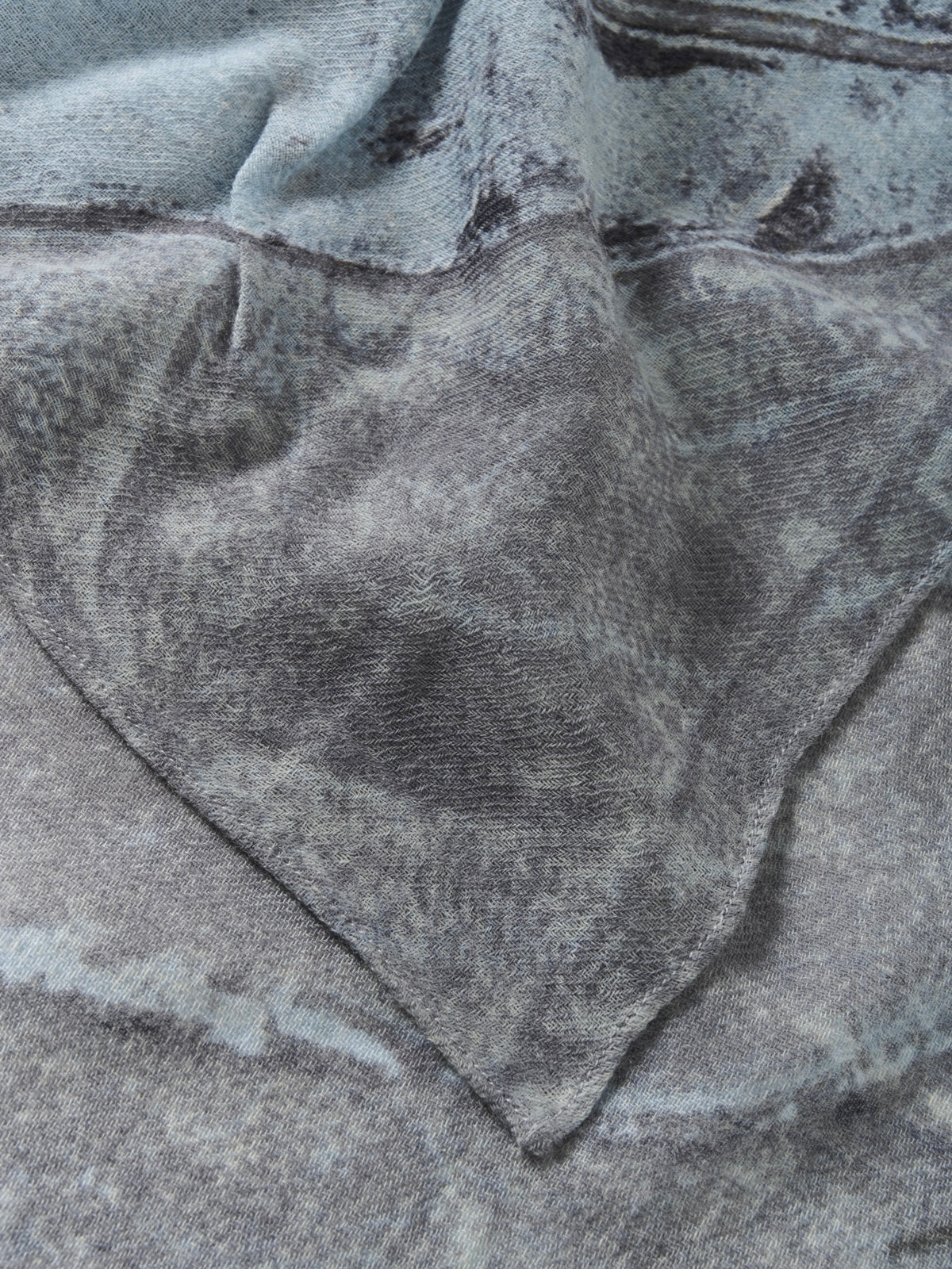 Wollschal Felisia neutral leaf