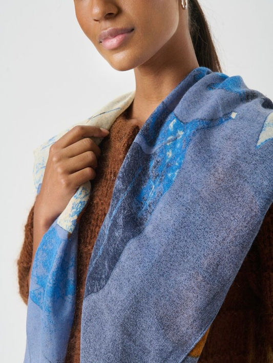 Wollschal Felisia blue leaf