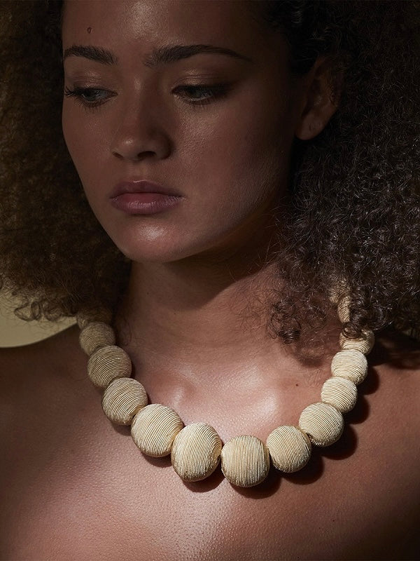 Halskette Esme beige