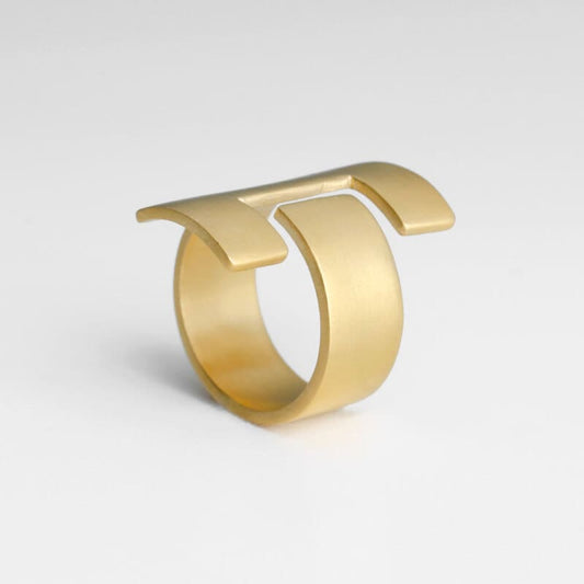 C Ring in silber und gold