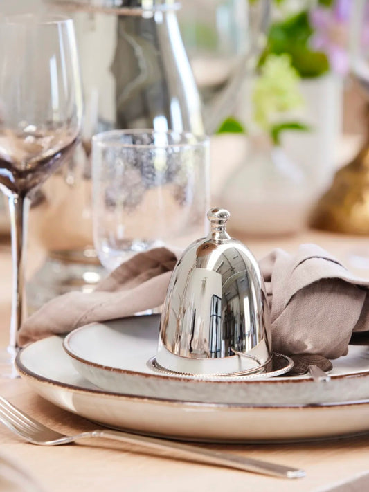 Eierbecher Sigrid mit Haube