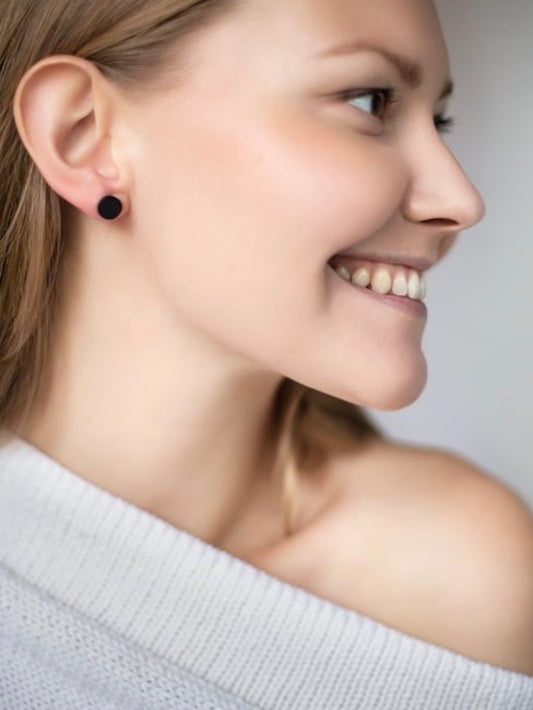 Ohrstecker Pilke schwarz