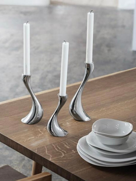 Kerzenhalter Cobra der Marke GEORG JENSEN auf