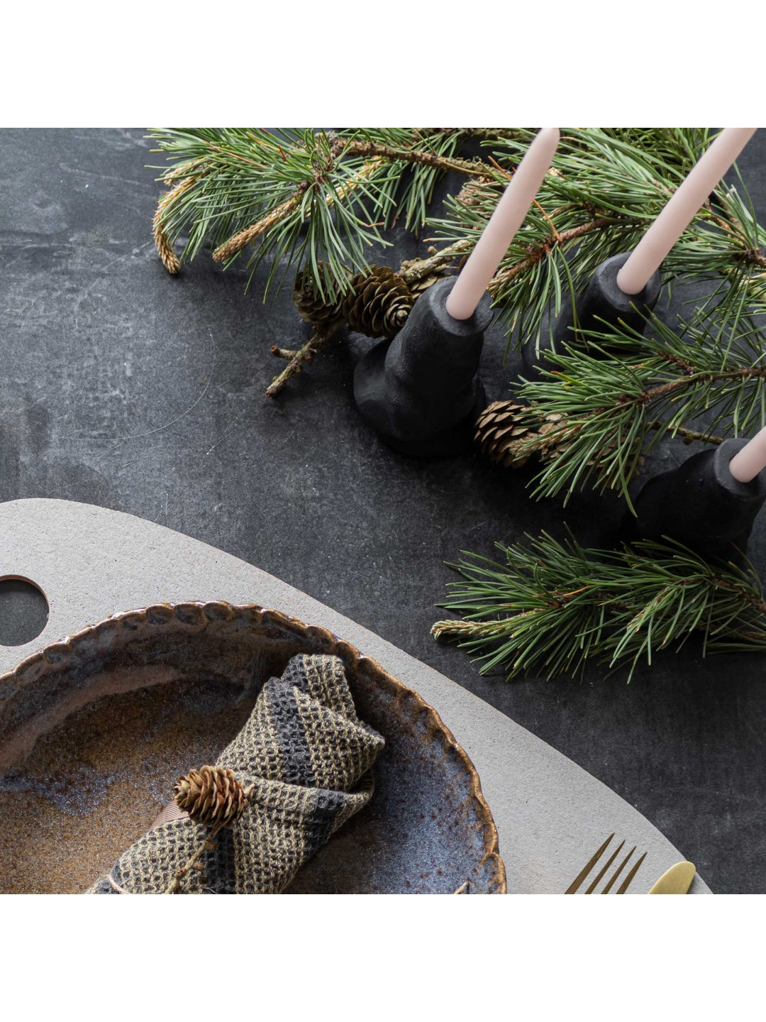 Kerzenhalter LIQUID schwarz, in zwei Größen