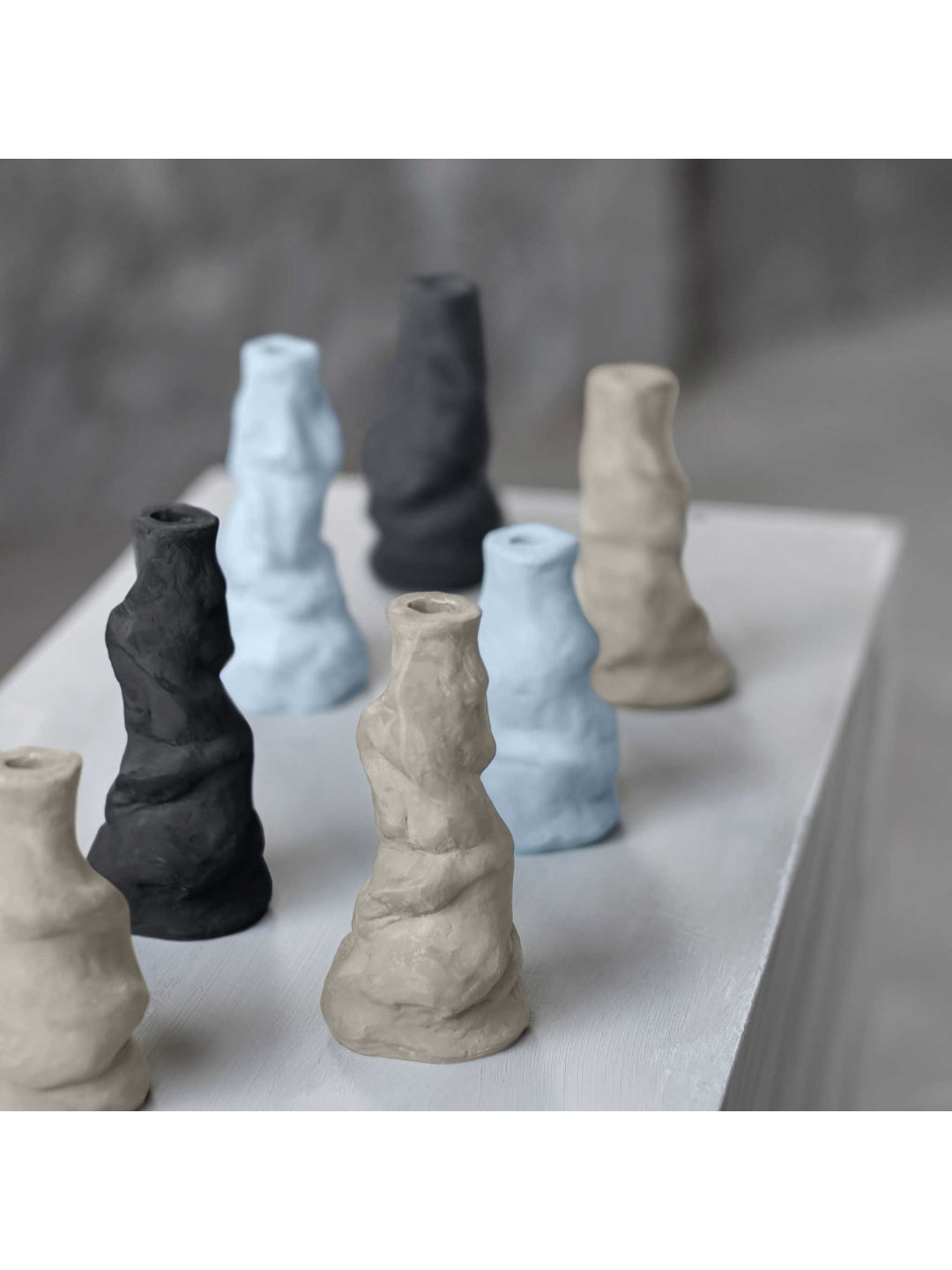 Kerzenhalter LIQUID schwarz, in zwei Größen