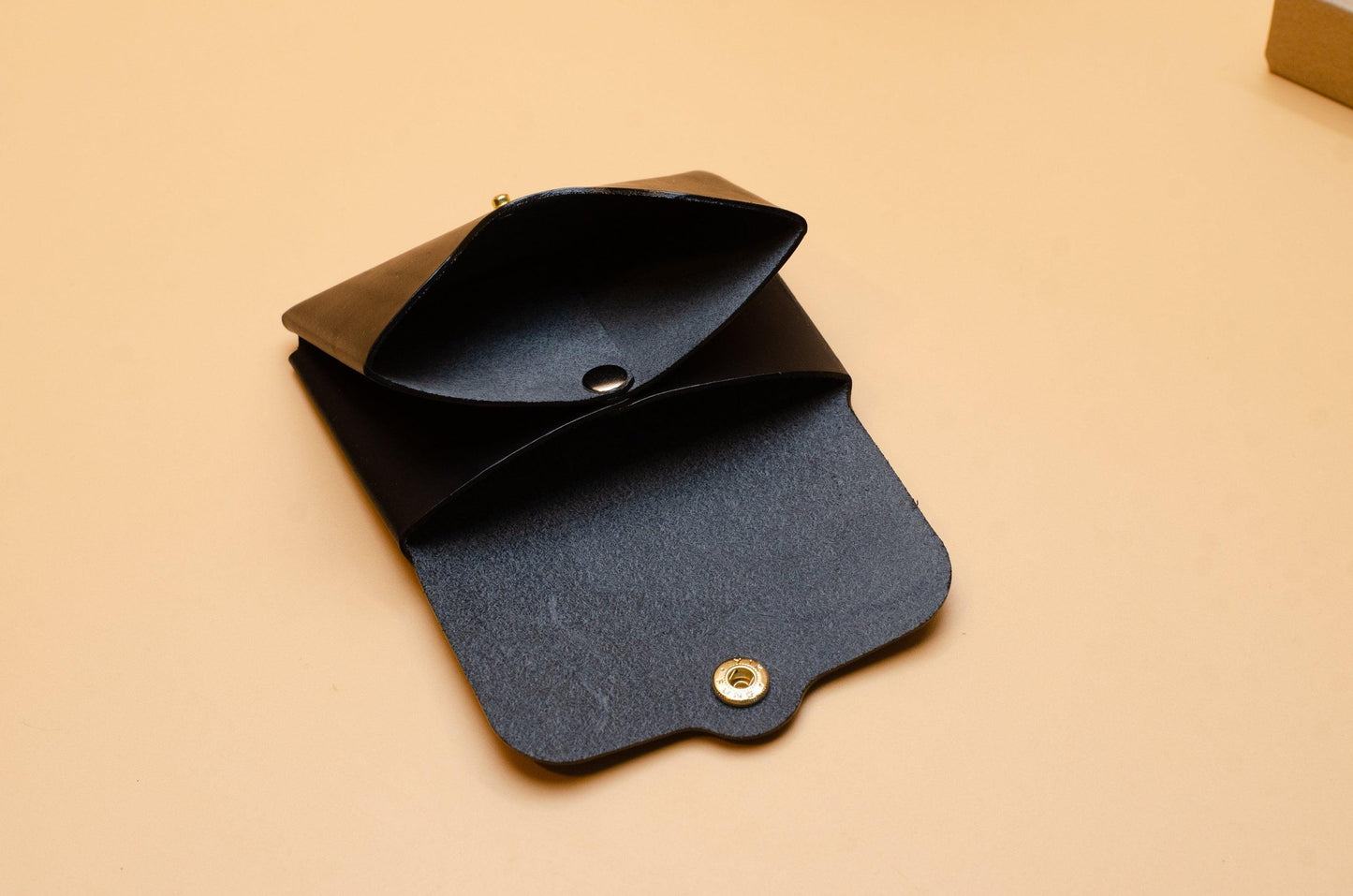 Minimalistischer Geldbeutel aus Leder, Schwarz