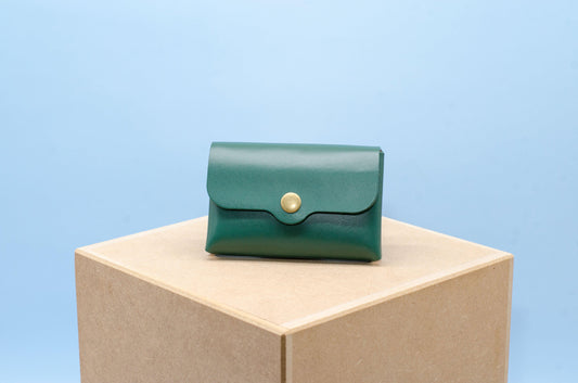 Portemonnaie aus Leder. Praktisch. Zeitlos. Unisex.