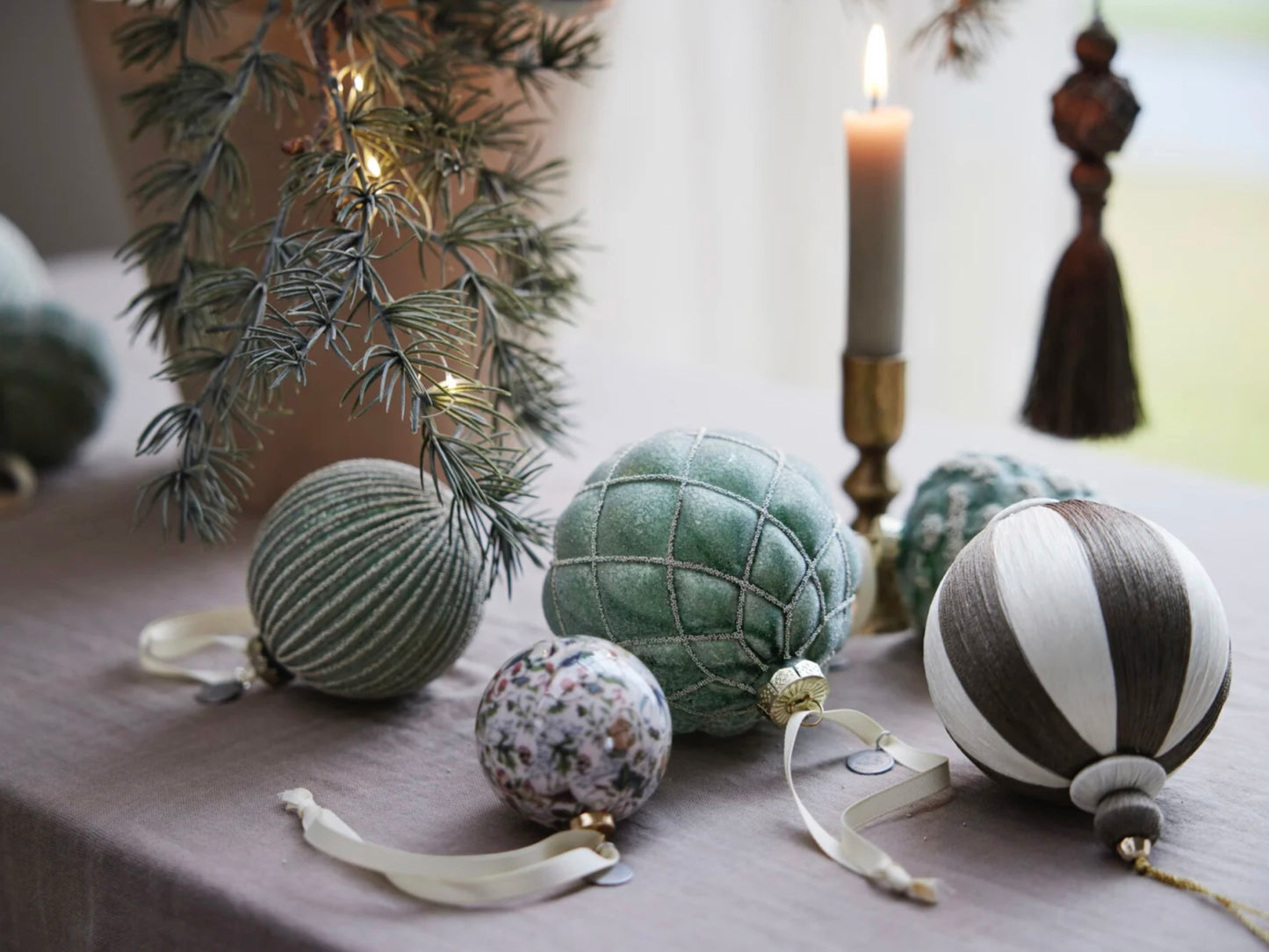 Weihnachtskugel Norille grün