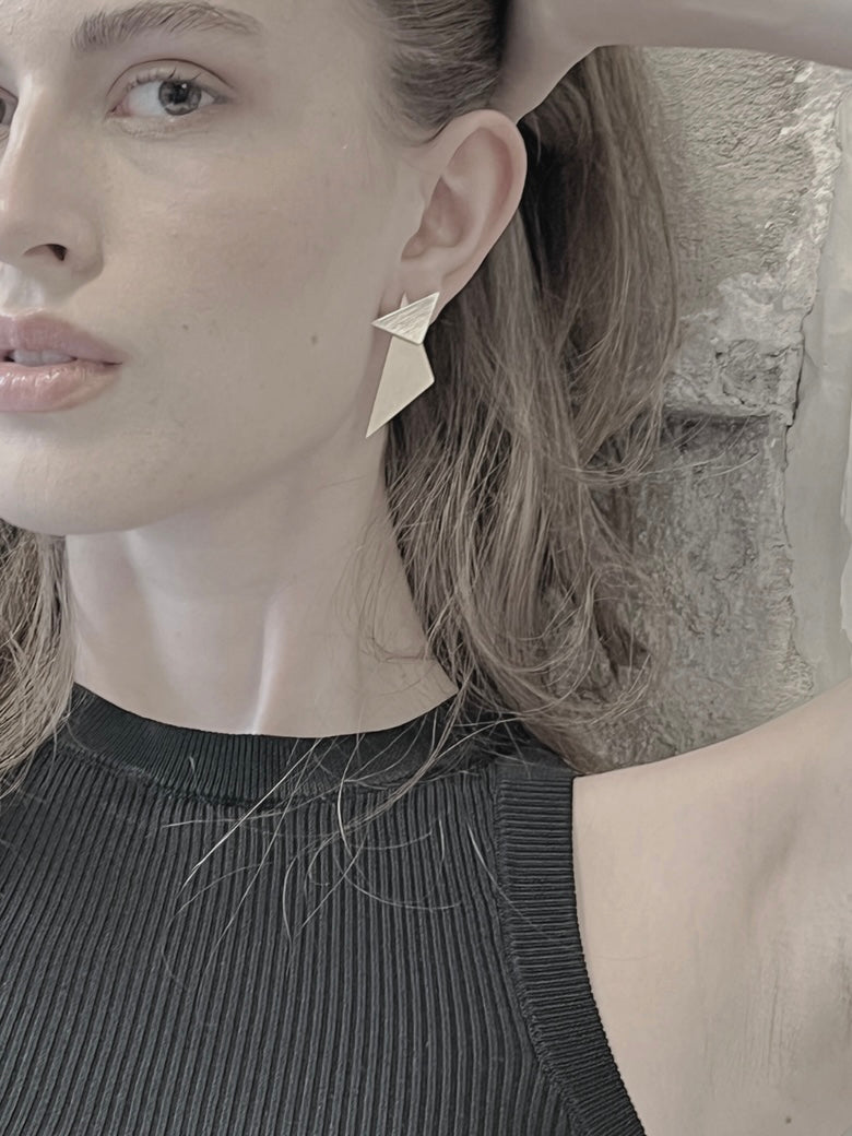 Ohrstecker Theia 2in1 Statement Triangle, in 2 Farben