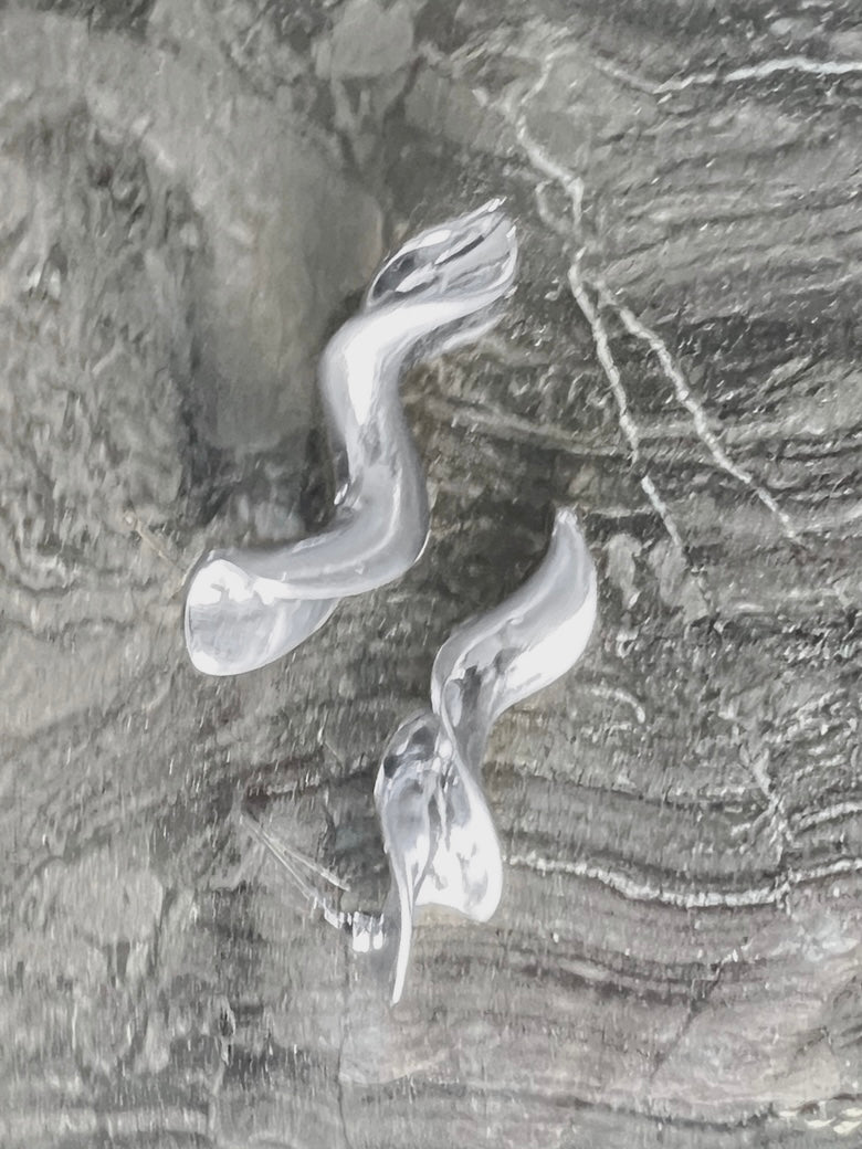 Ohrstecker Elysian Curvilinear, in 2 Farben