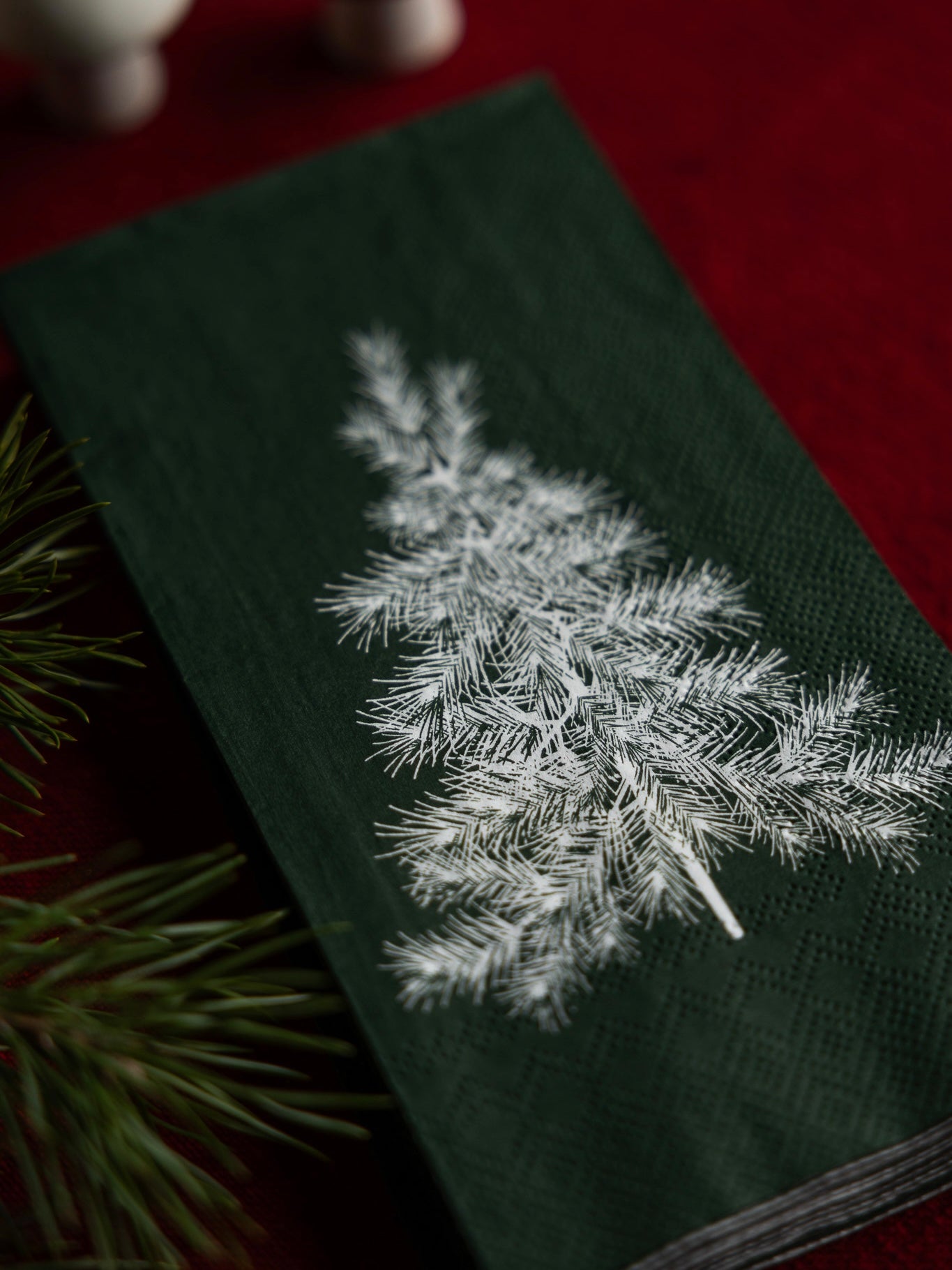 Papierservietten 16er Packung Julgran, in 2 Farben