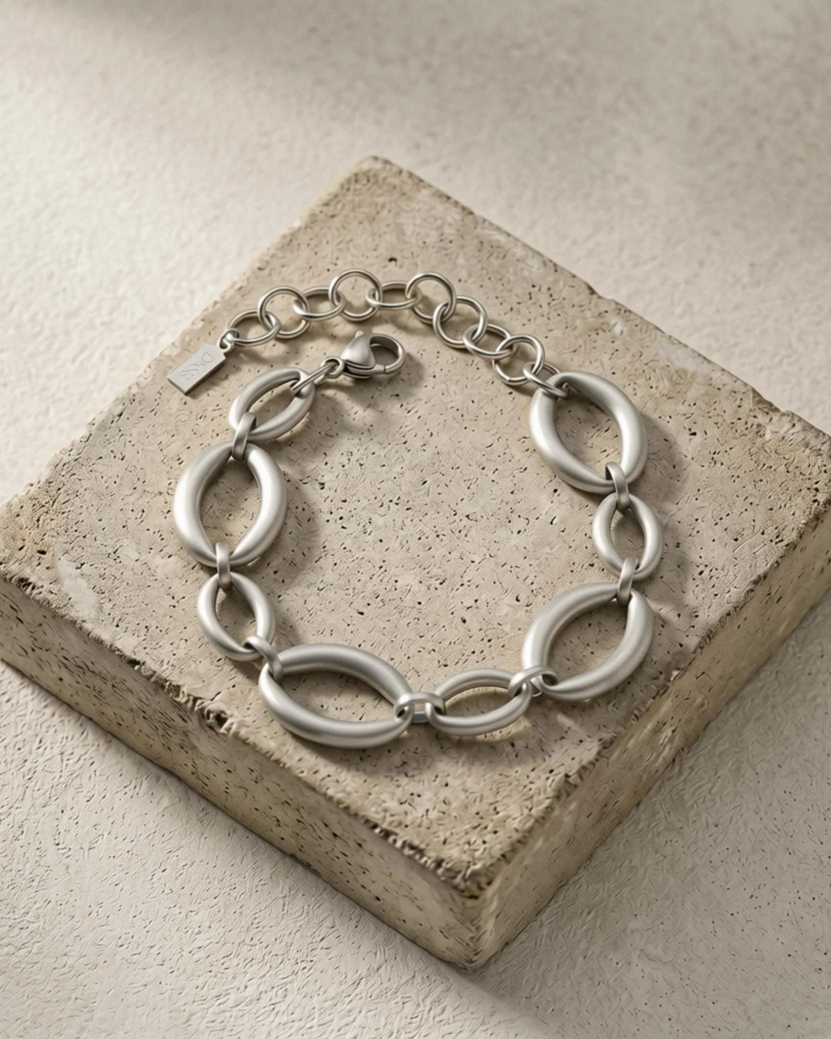 Armband Sigrid, in 2 Farben