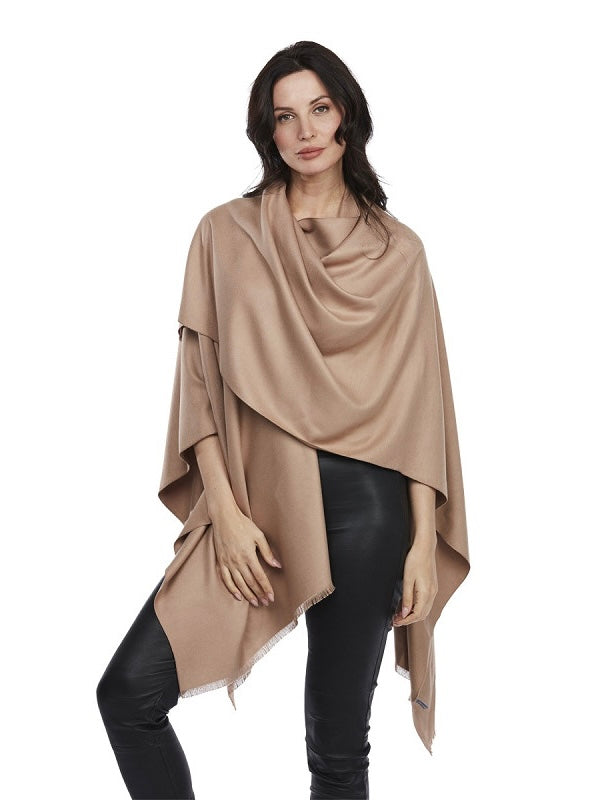 Ponchoschal Davos, in vielen Farben