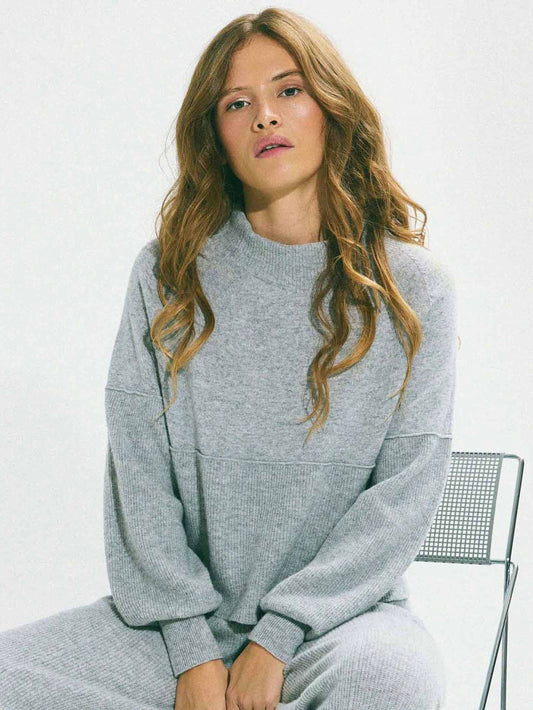 Pullover Moon TT light grey