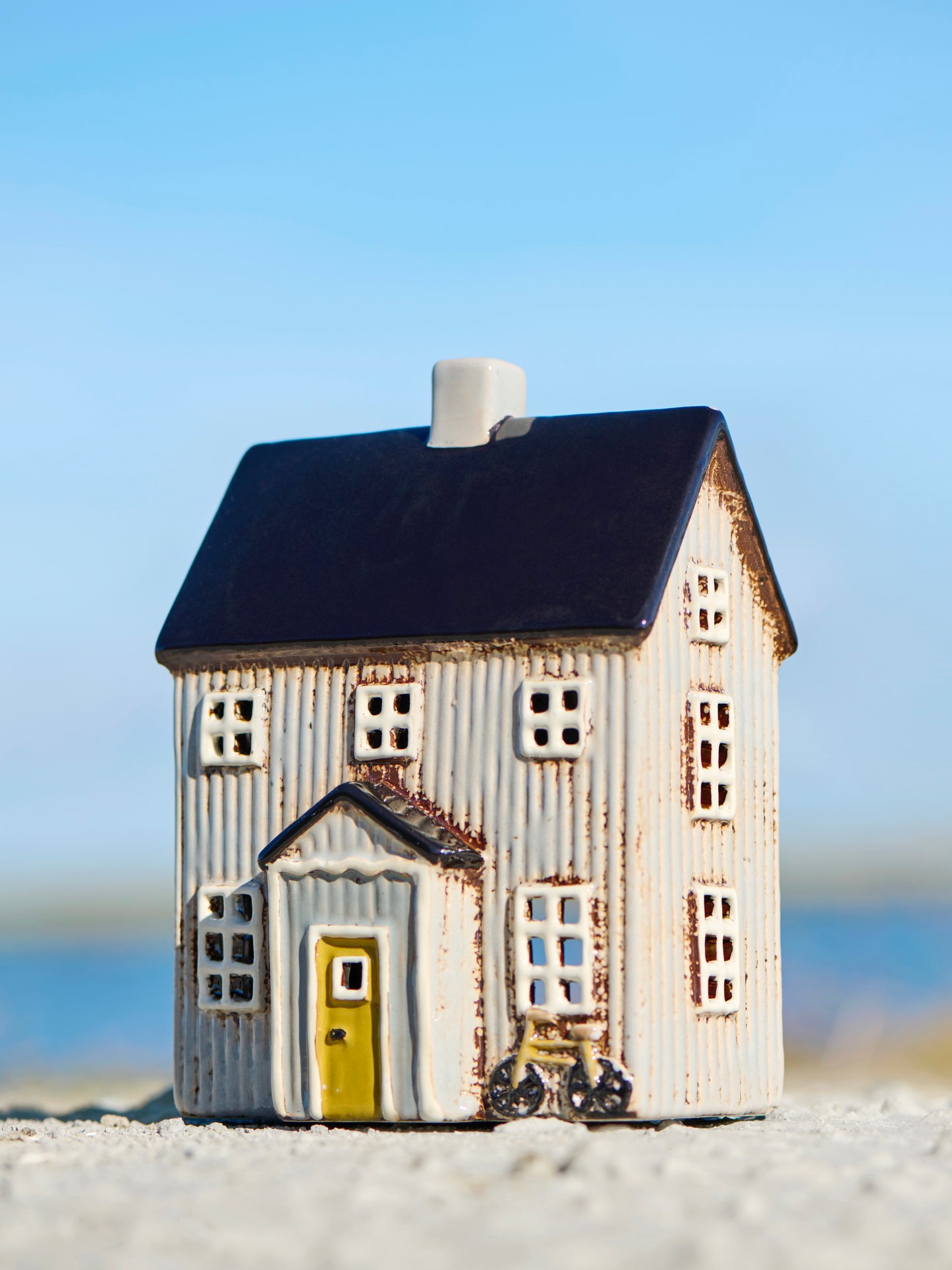 Haus für Teelicht Visby sand mit Fahrrad