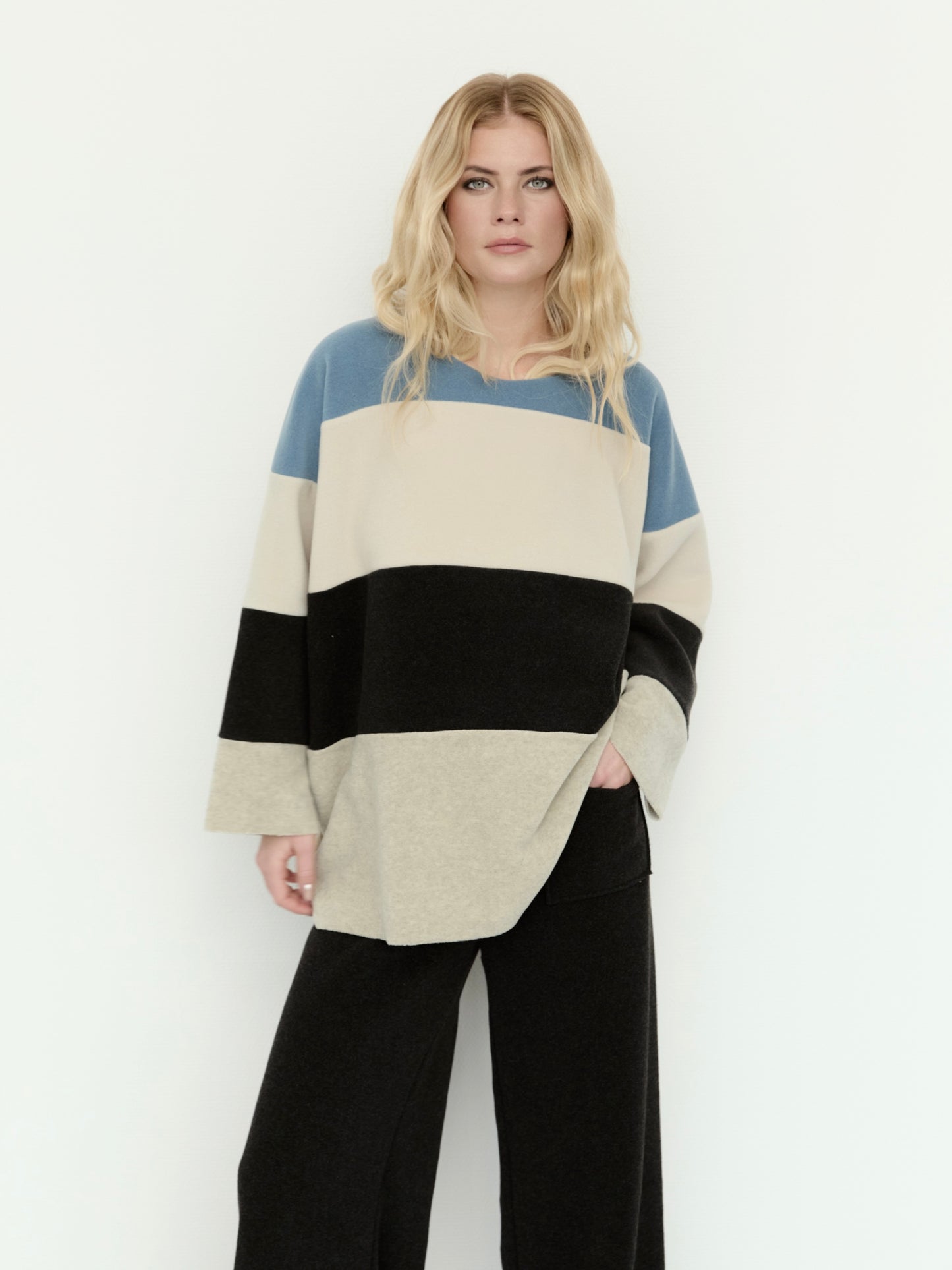 Fleece Pullover 1417 color blocking dusty blue mix