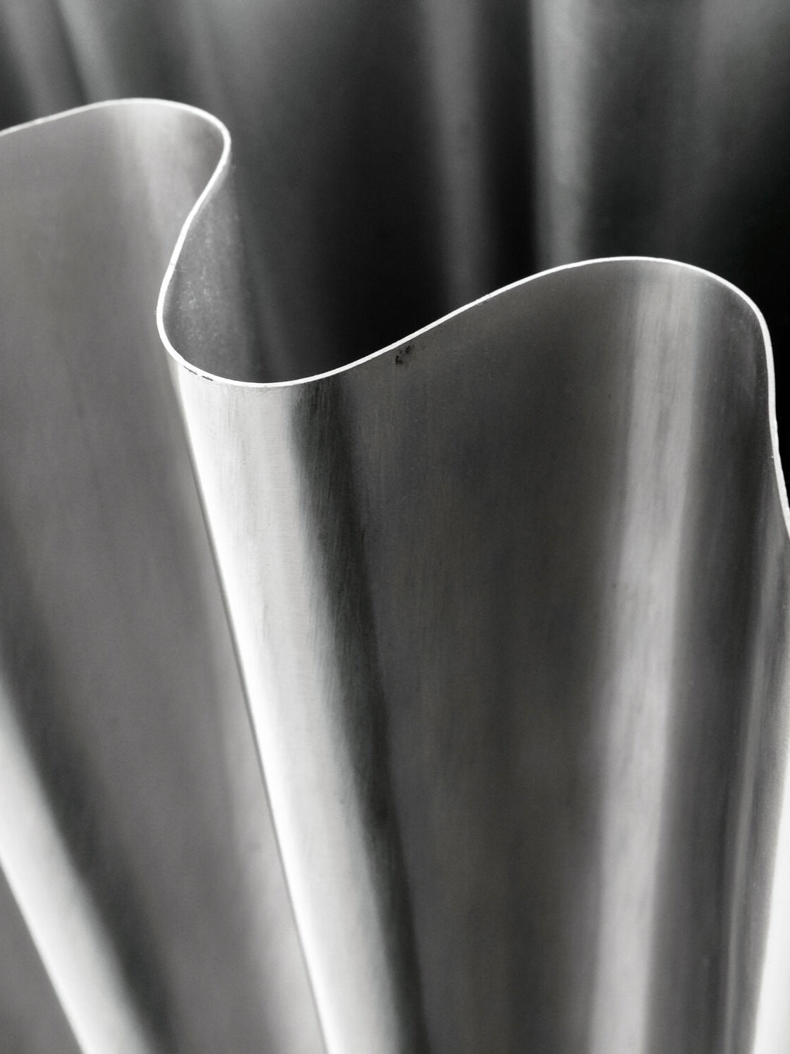 Eisenvase HDFlood brushed silver finish