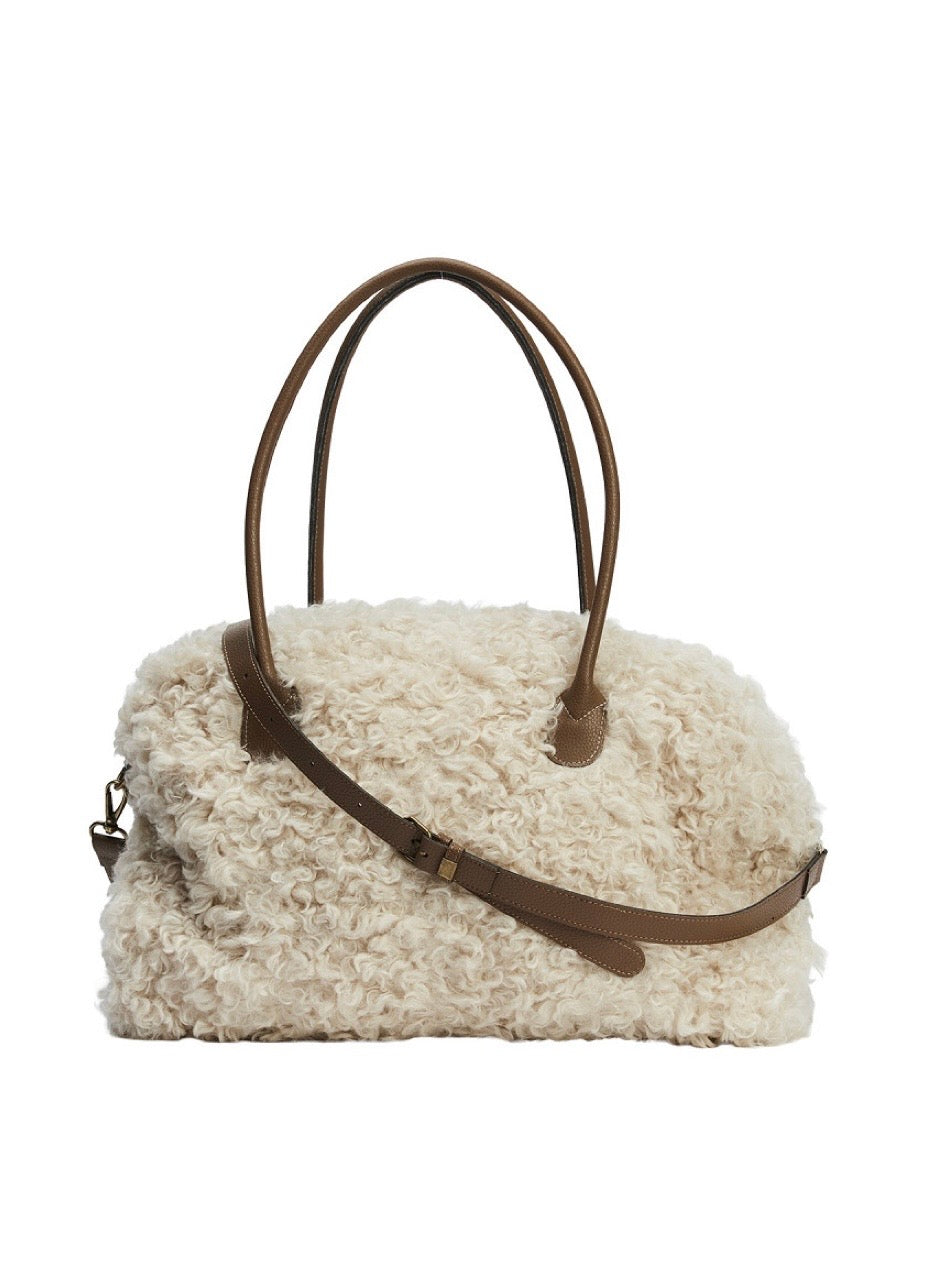 Schultertasche Livia cream
