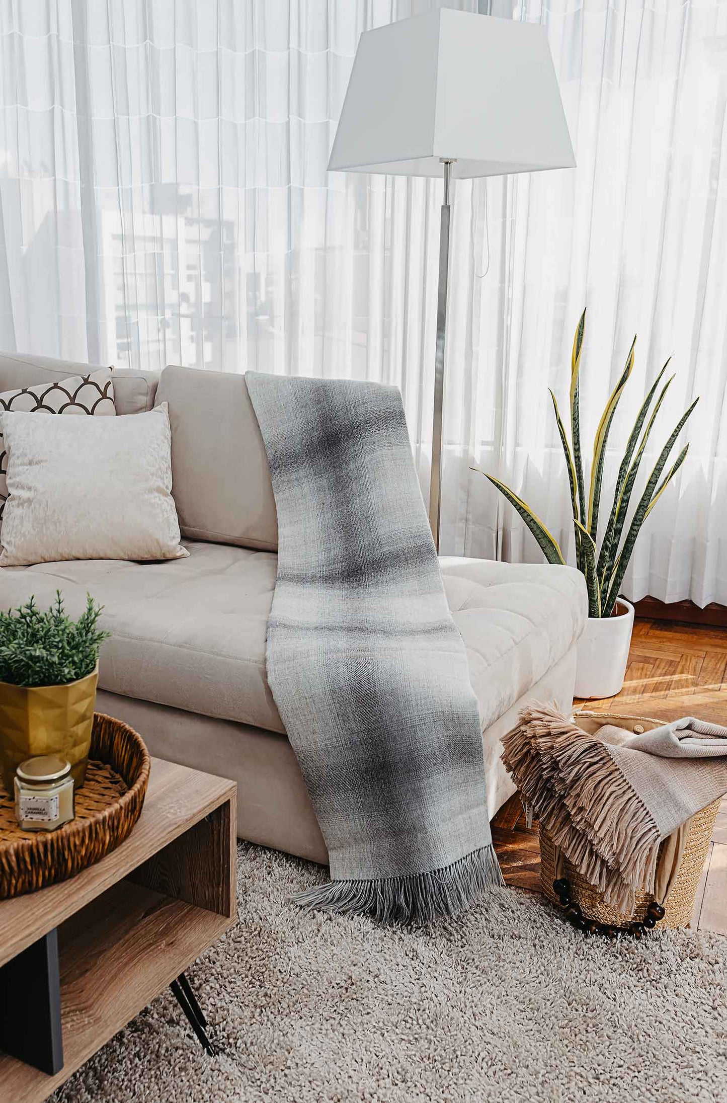 KUNA UKULELE – Edle Decke aus Baby-Alpaka & Seide