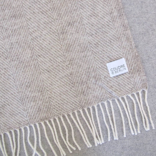Wolldecke aus 100% Schurwolle - hellbeige - Fischgrat