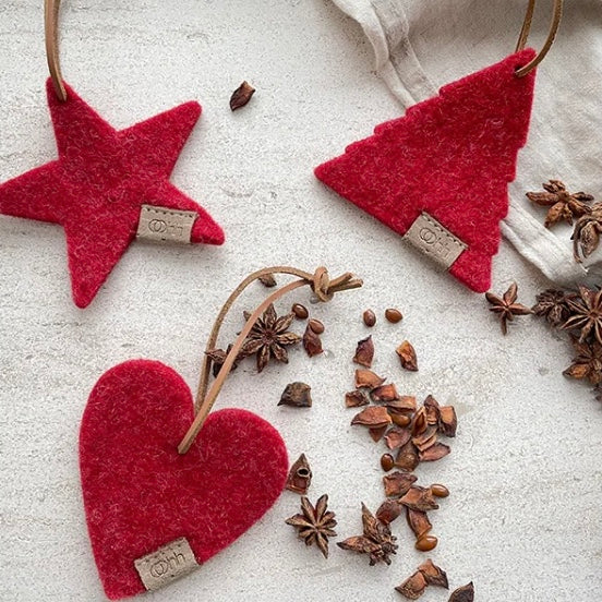 Anhänger Stern aus Wolle, in 4 Farben